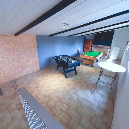 Chambretaud Gite Du Marie A 7Mn Du Puy Du F0U מראה חיצוני תמונה